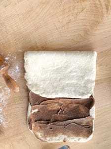 cinnamon knot dough fold